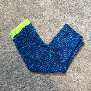 Nike pro size medium leggings blue and green